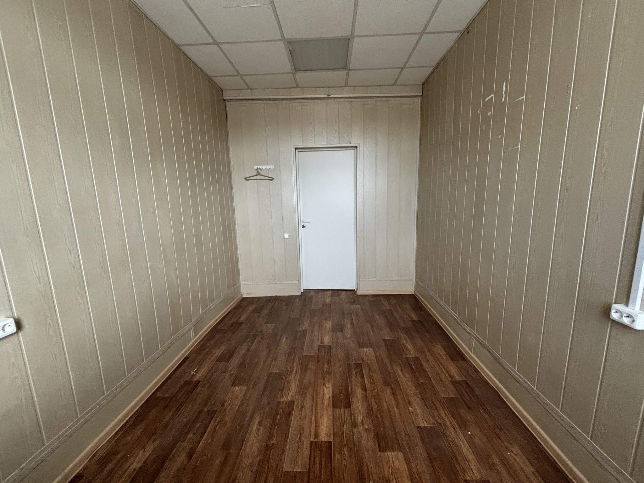 Сдам в аренду офис 10.1 м.кв.