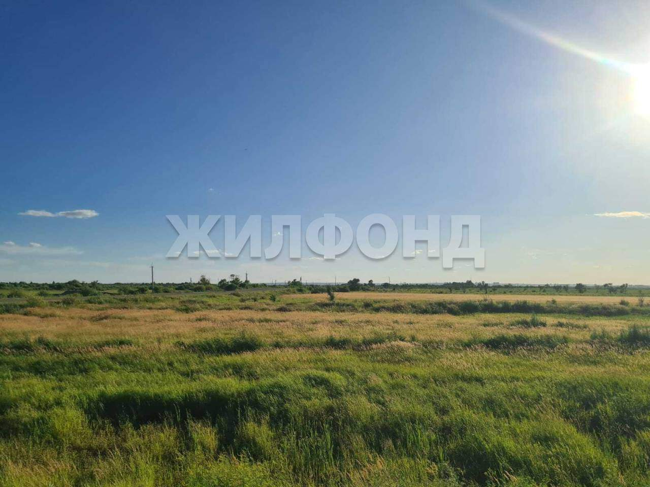 Продам земельный участок 669 м.кв.