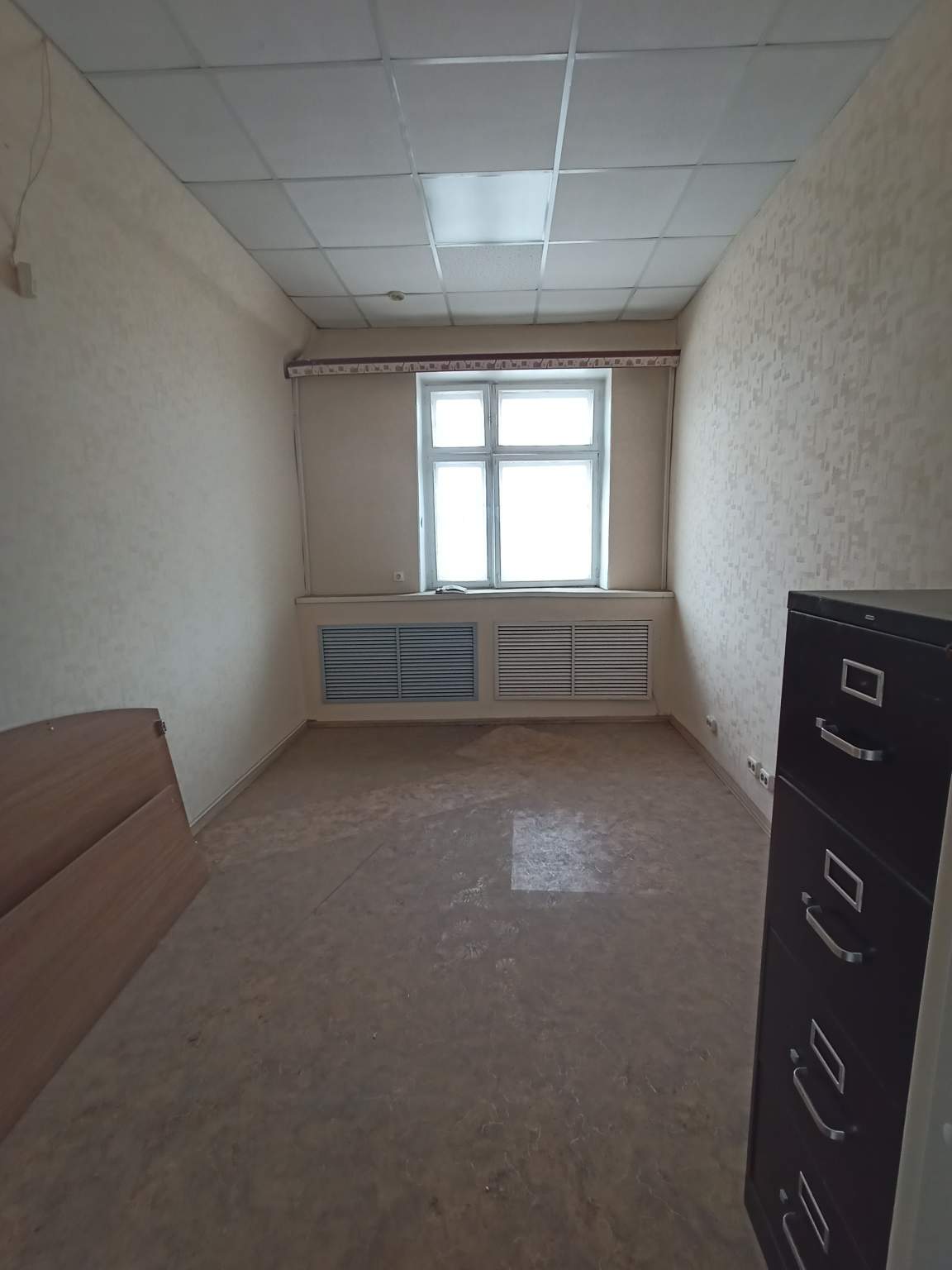 Сдам в аренду офис 10.1 м.кв.