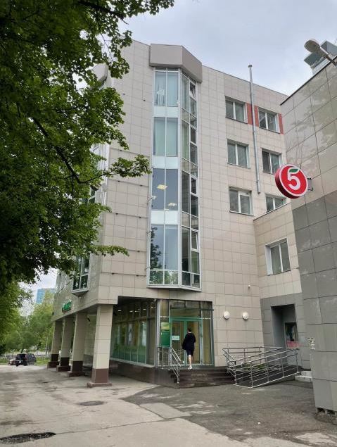 Помещение свободного назначения на продажу в Пермье, Уральская улица, 69/1
