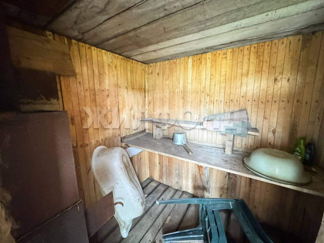 Продам земельный участок 600 м.кв.