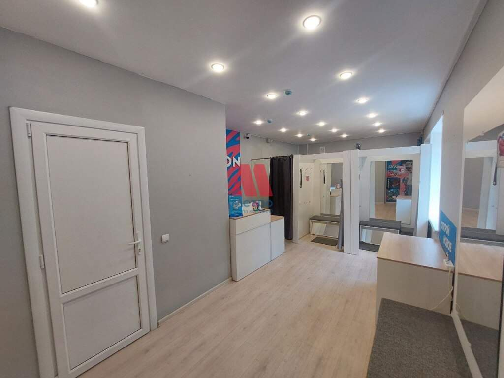 Продам помещение свободного назначения 28 м.кв.