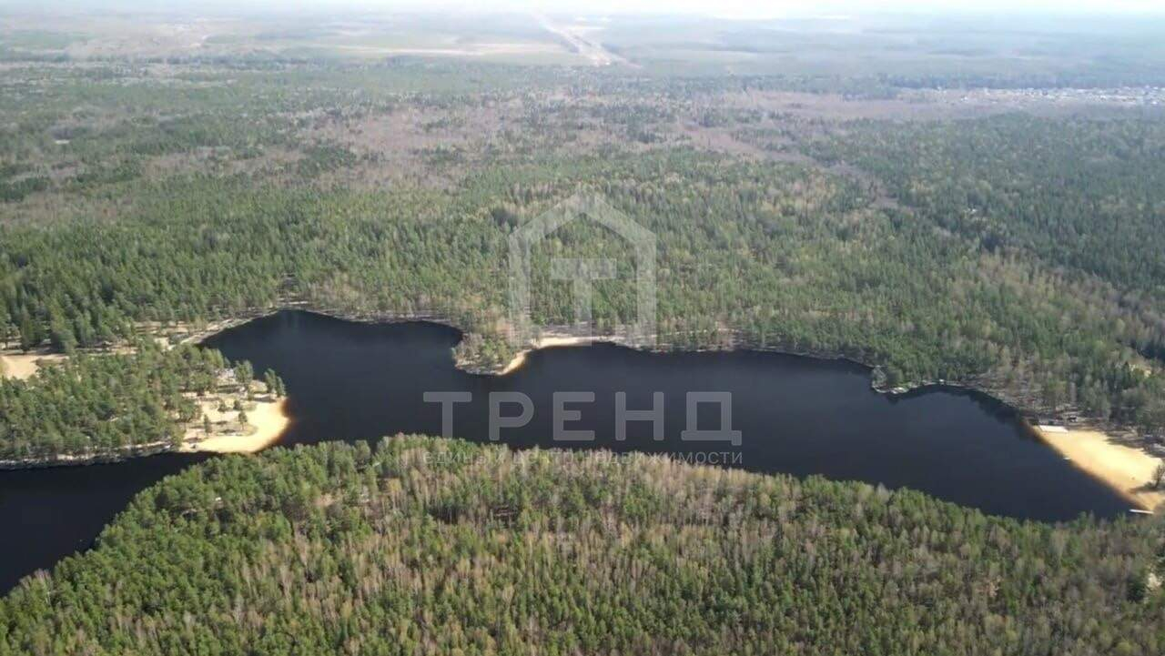 Продам земельный участок 2100 м.кв.