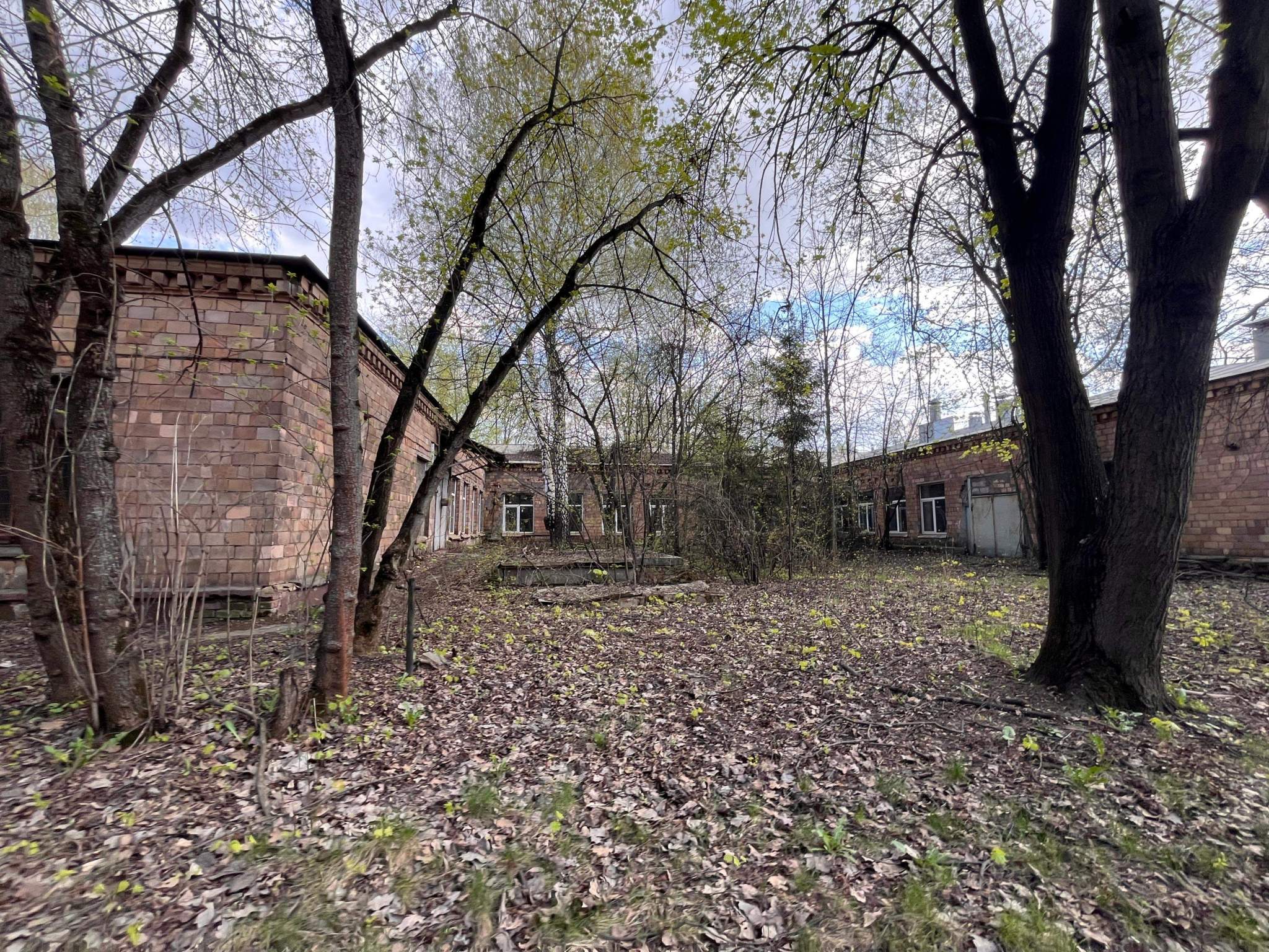 Продам торговое помещение 26074 м.кв.