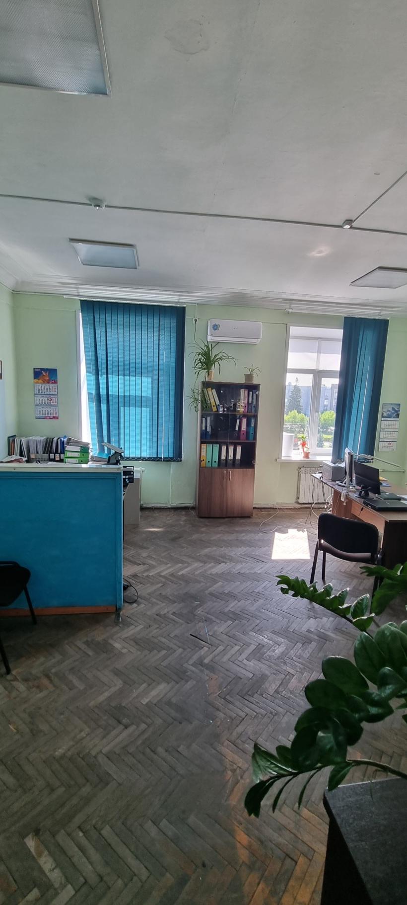 Продам помещение свободного назначения 2170 м.кв.