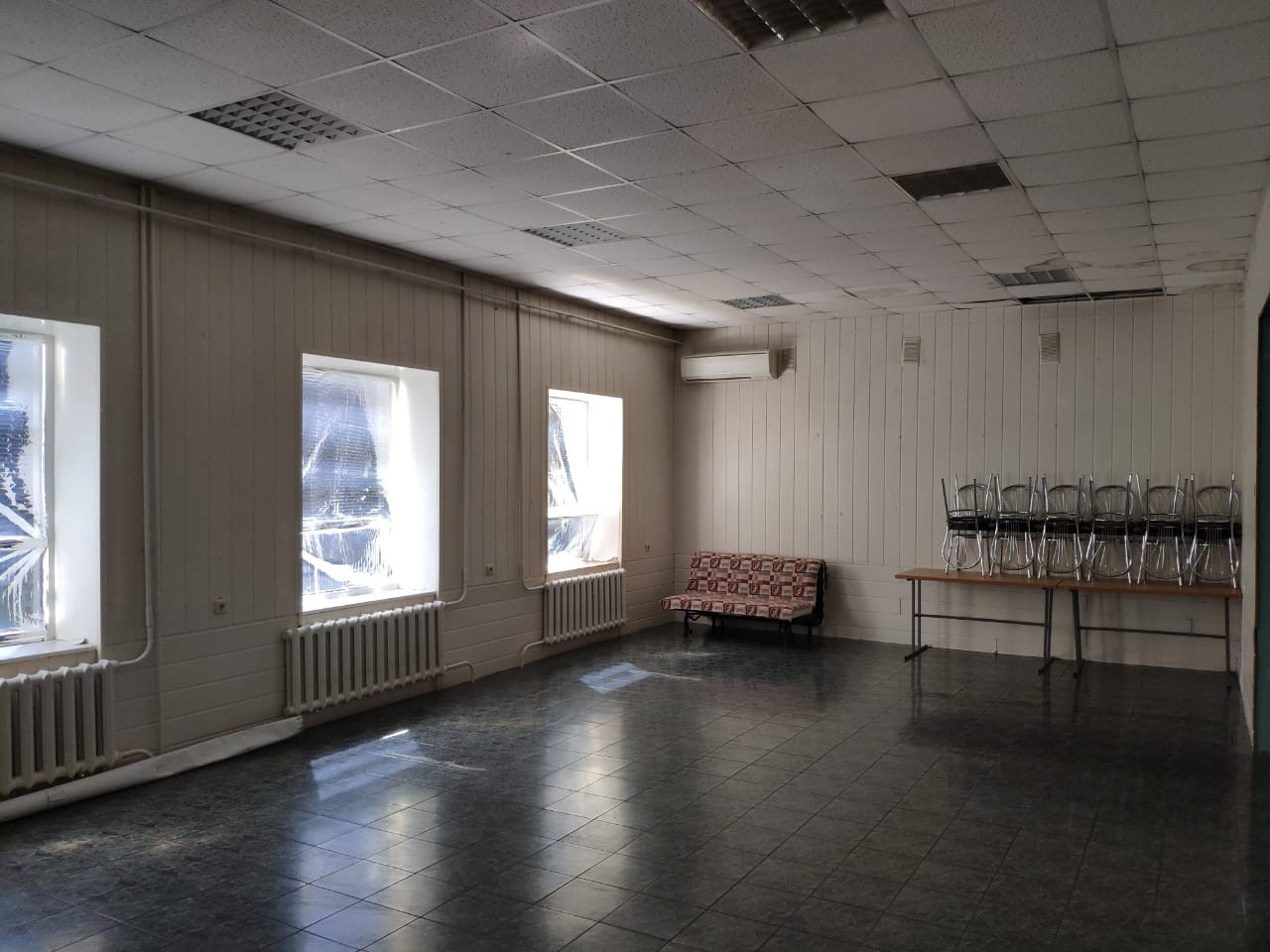 Продам торговое помещение 903 м.кв.