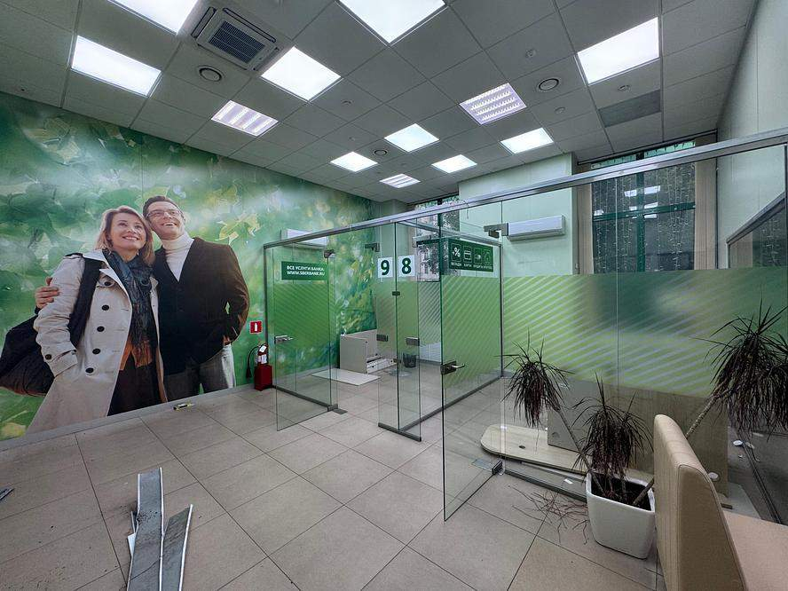 Сдам в аренду магазин 314.2 м.кв.