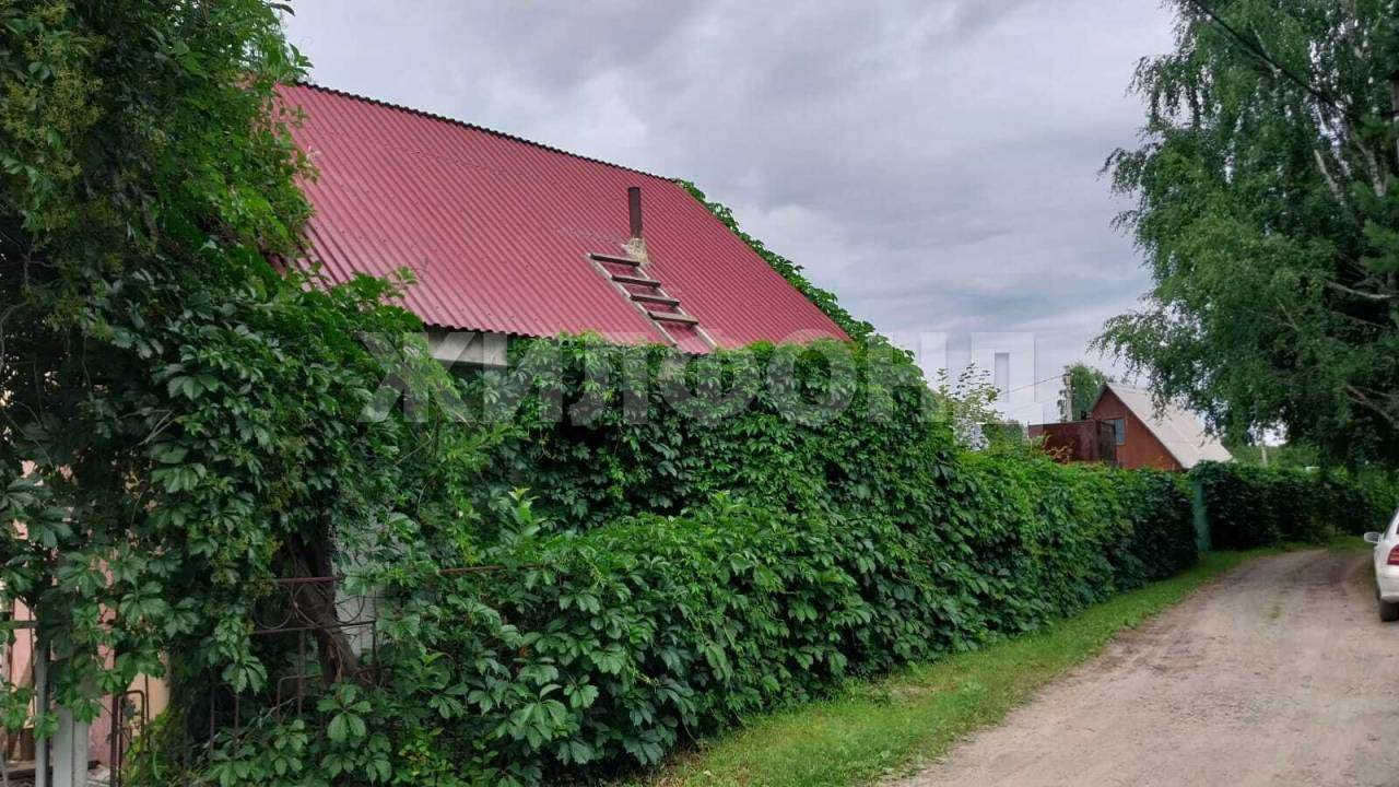 Продам земельный участок 567 м.кв.