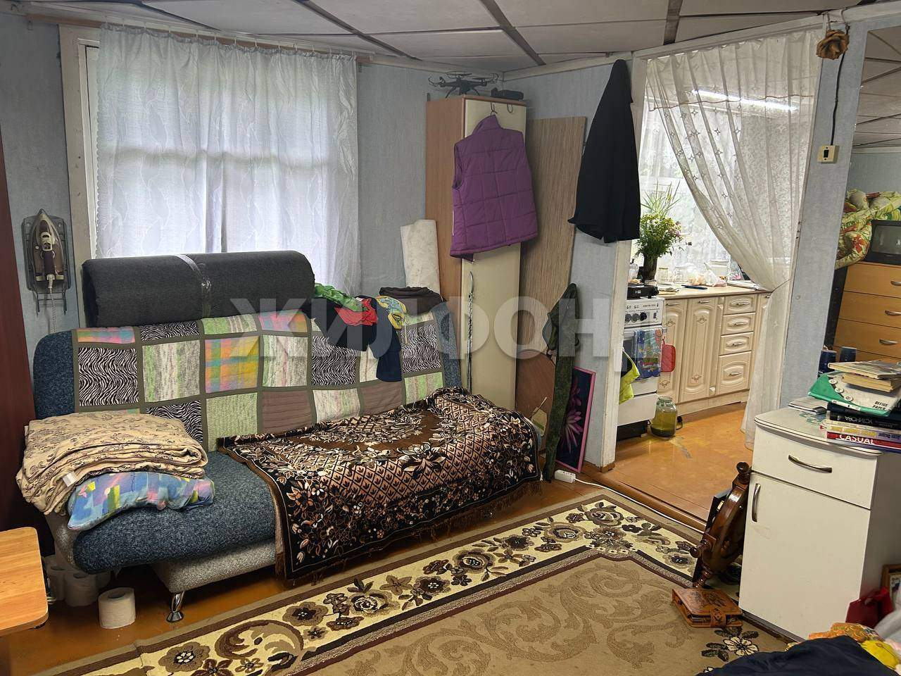 Продам земельный участок 1200 м.кв.
