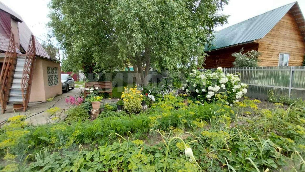 Продам земельный участок 567 м.кв.