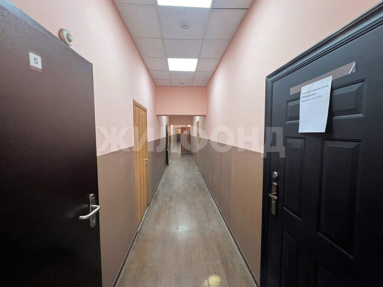 Продам помещение свободного назначения 1176 м.кв.
