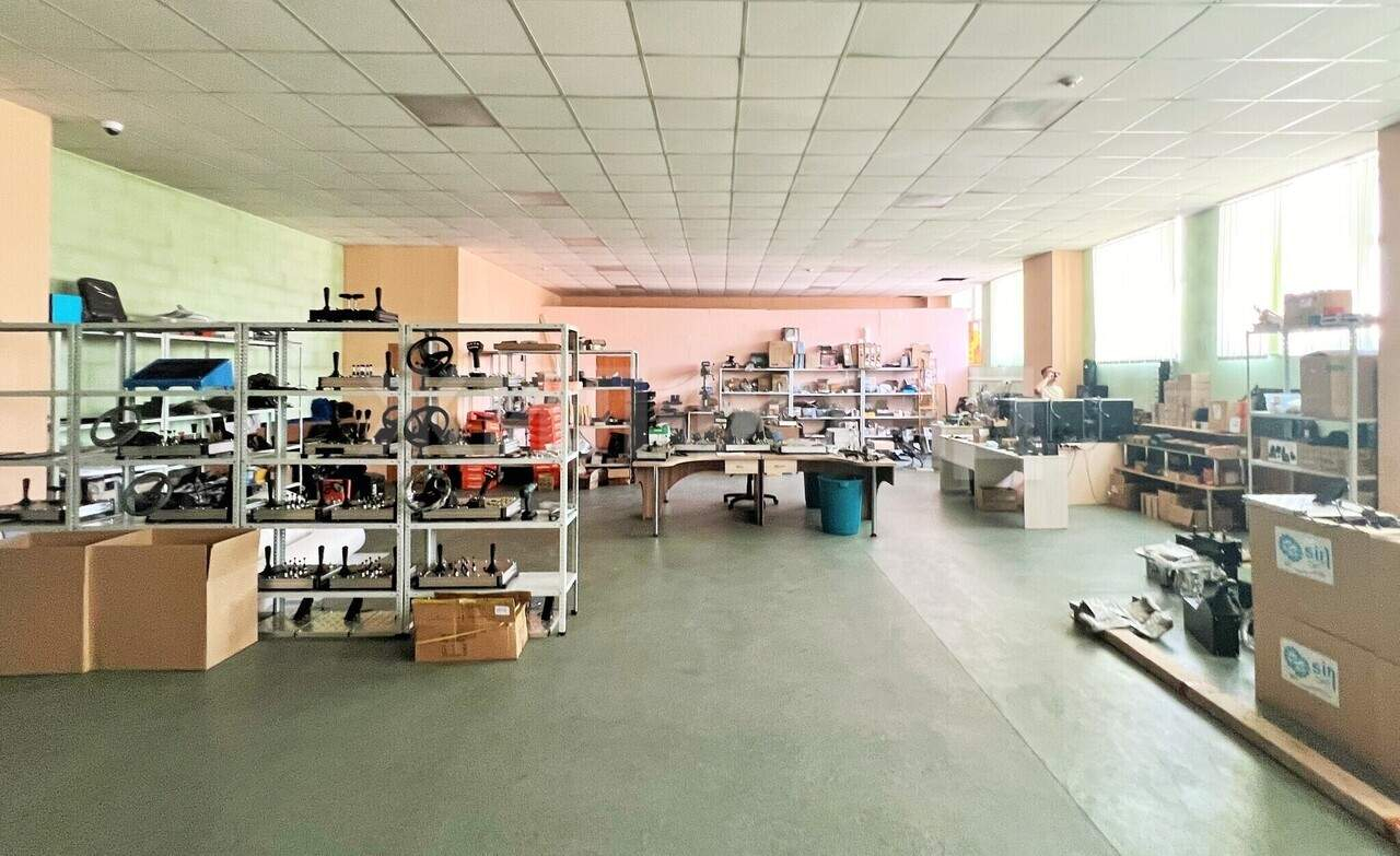 Продам помещение свободного назначения 1176 м.кв.