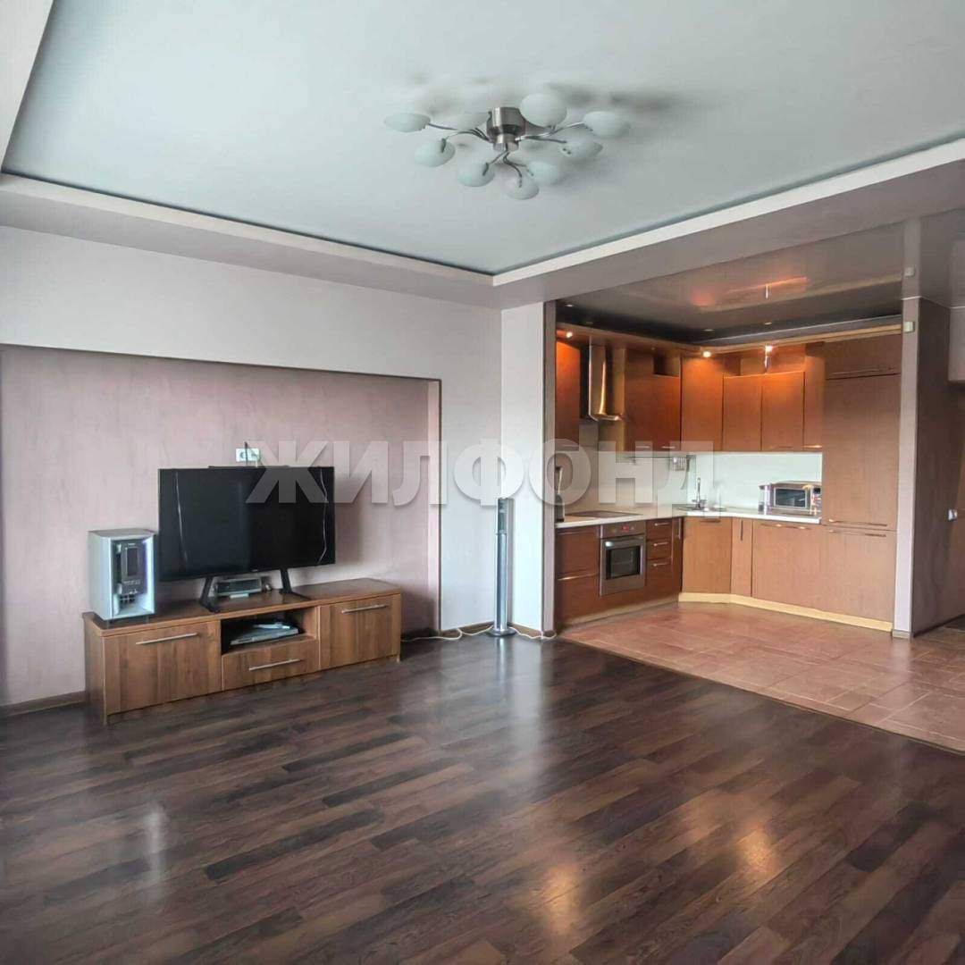 Квартира на продажу в Благовещенске, Красноармейская улица, 125 фото №1