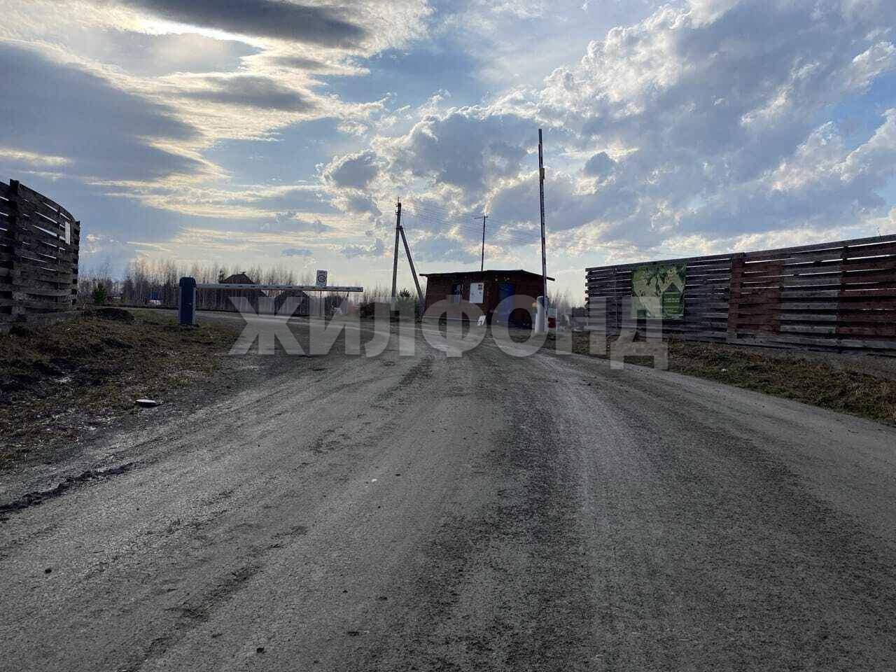Продам земельный участок 2860 м.кв.