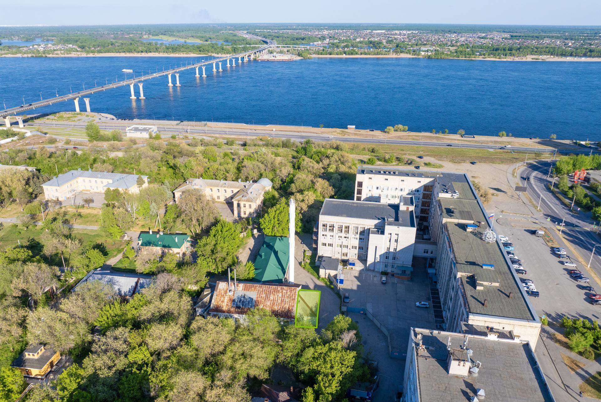 Продам торговое помещение 77.6 м.кв.