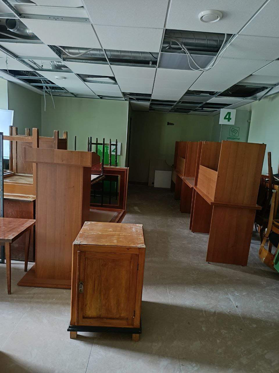 Сдам в аренду офис 79.8 м.кв.