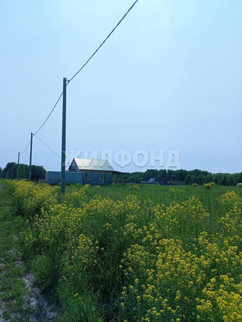 Продам земельный участок 998 м.кв.