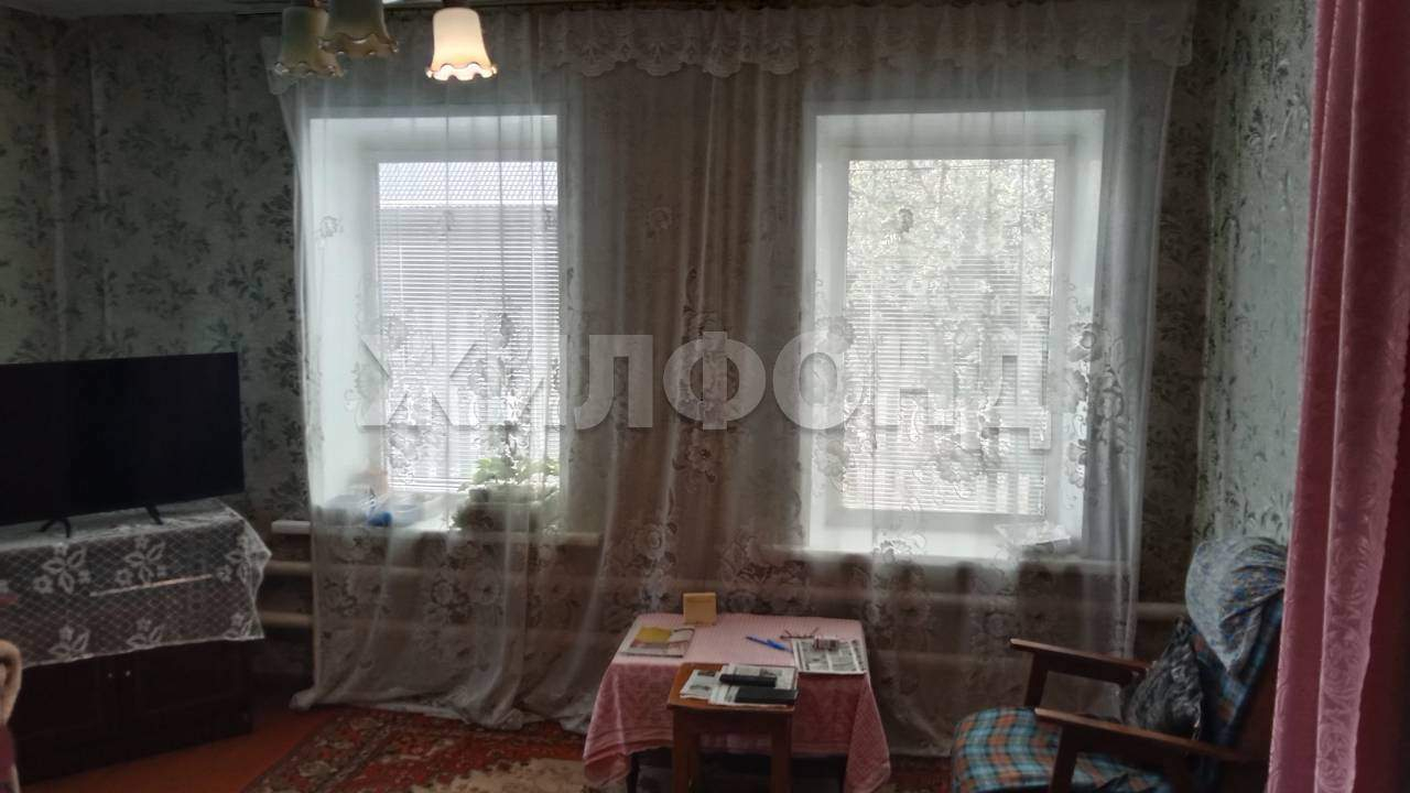 Продам земельный участок 570 м.кв.