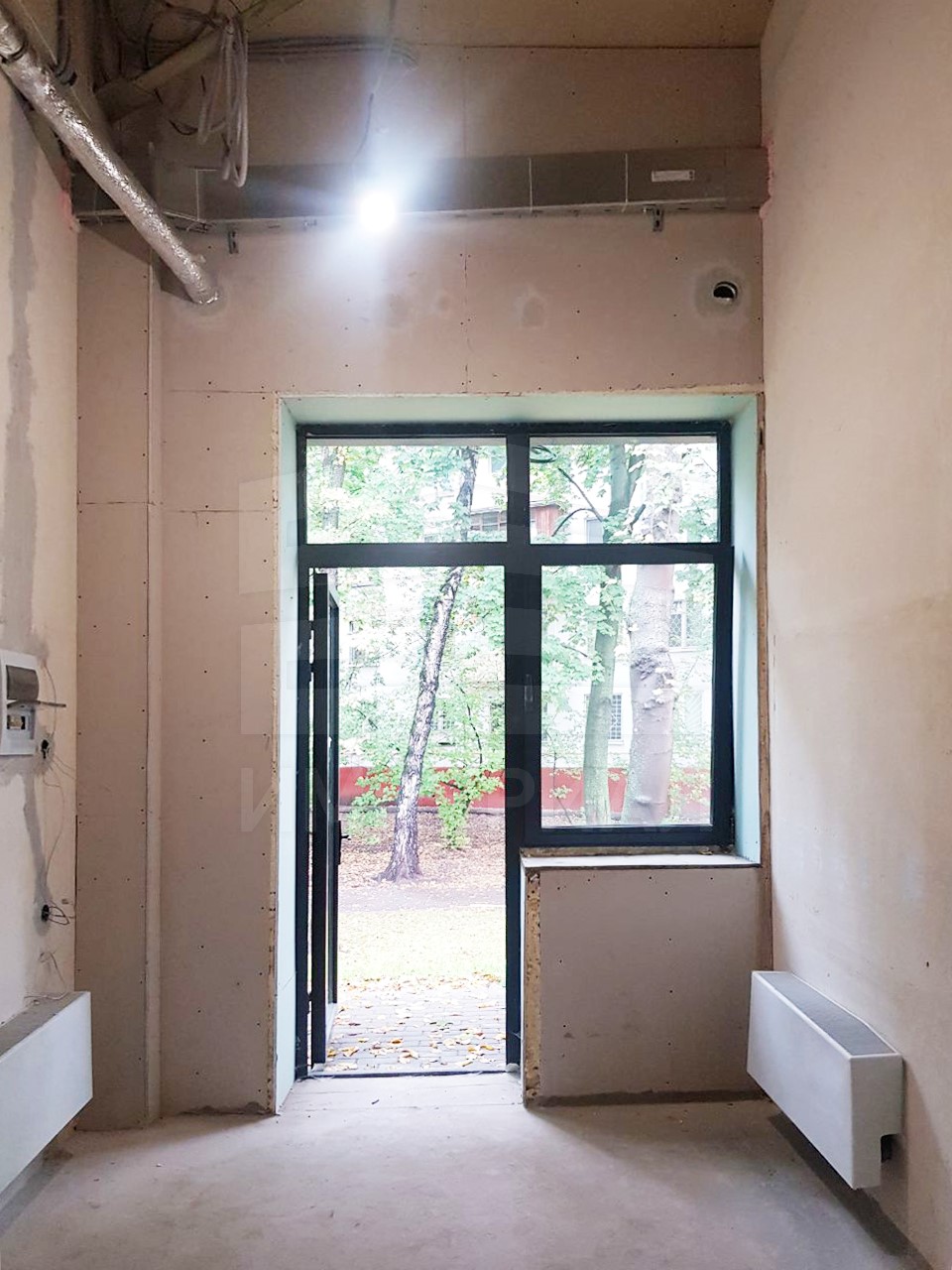 Продам помещение свободного назначения 19.7 м.кв.