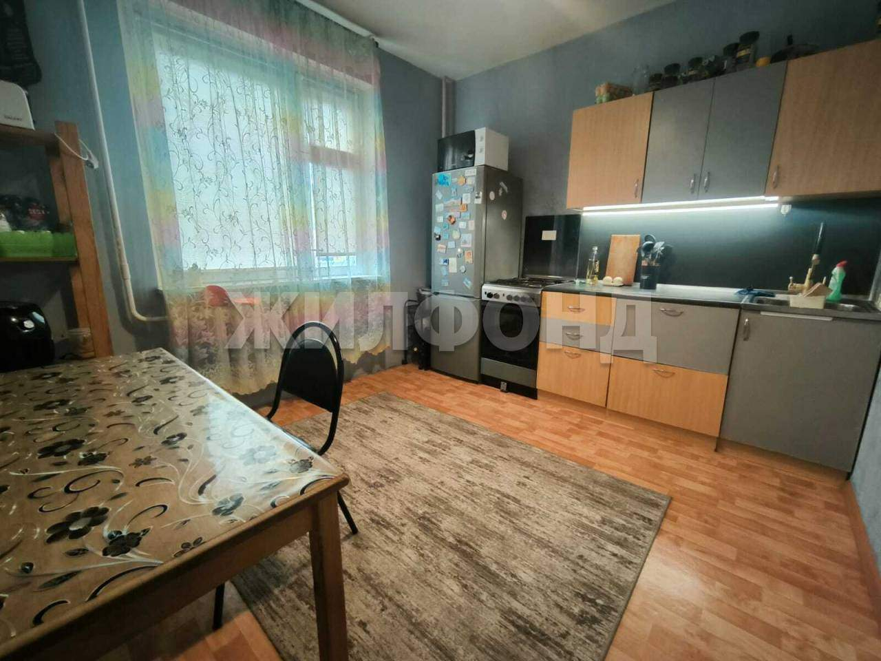 Квартира на продажу в Орёле, Емлютина улица, 2 фото №0