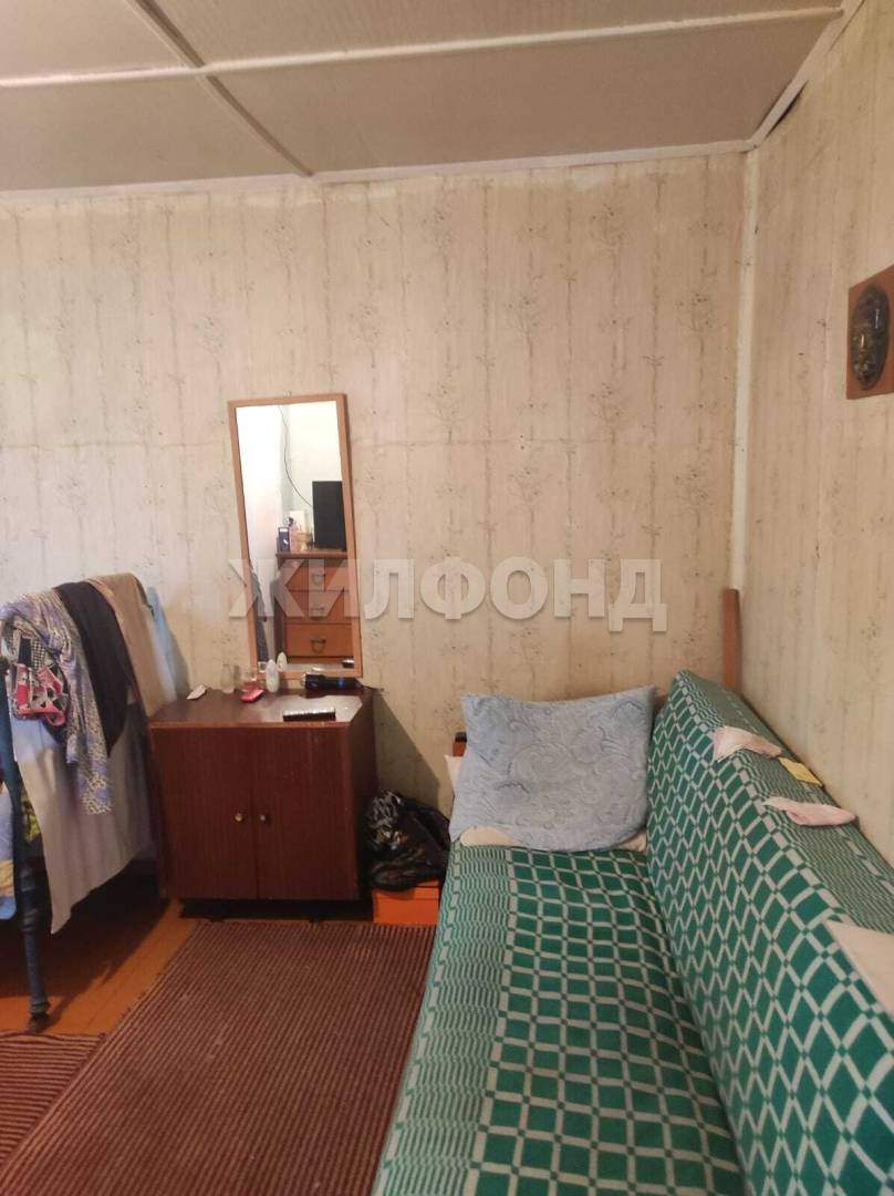 Продам земельный участок 600 м.кв.