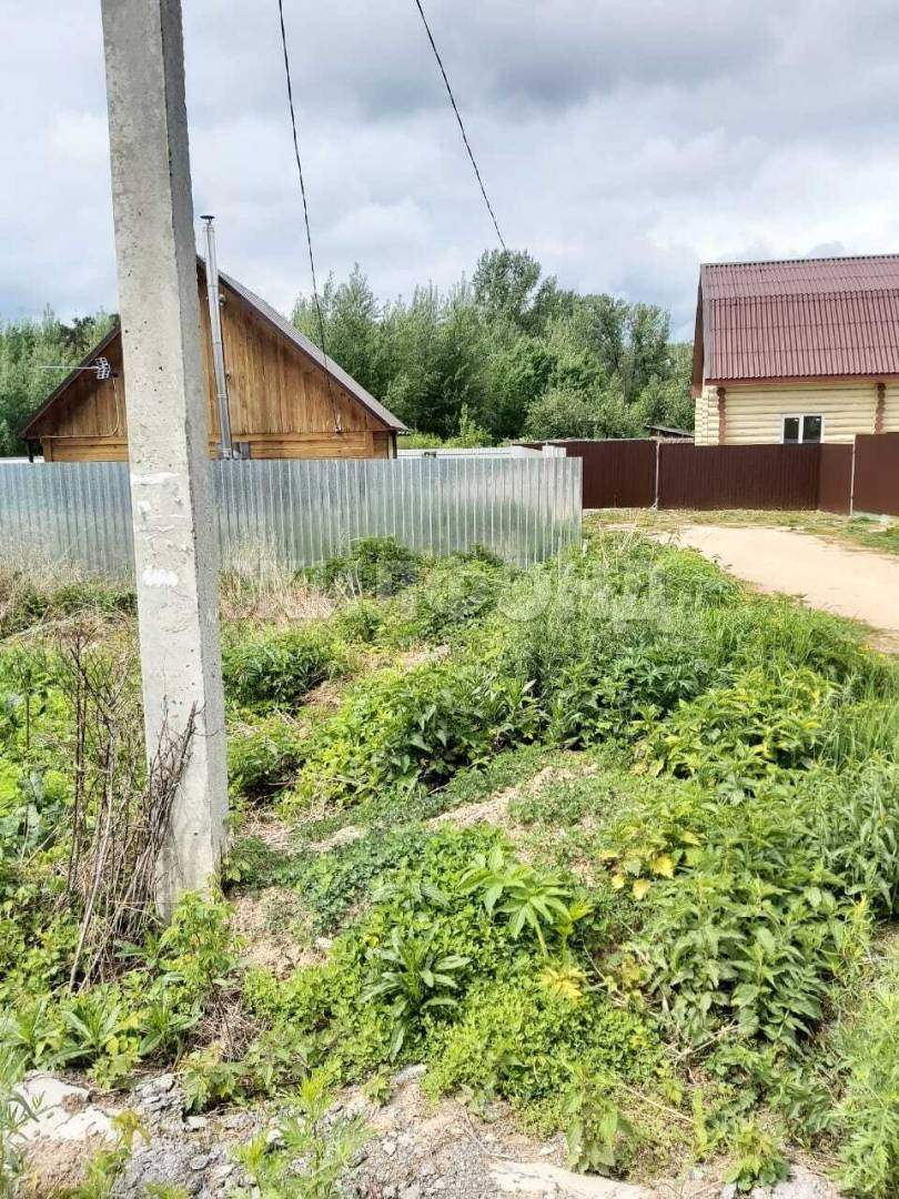 Продам земельный участок 548 м.кв.