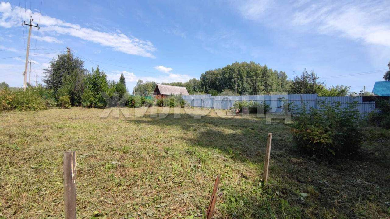 Продам земельный участок 770 м.кв.