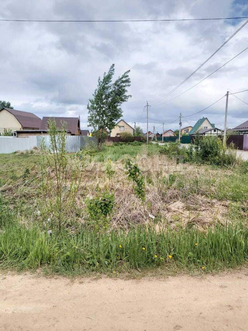 Продам земельный участок 548 м.кв.