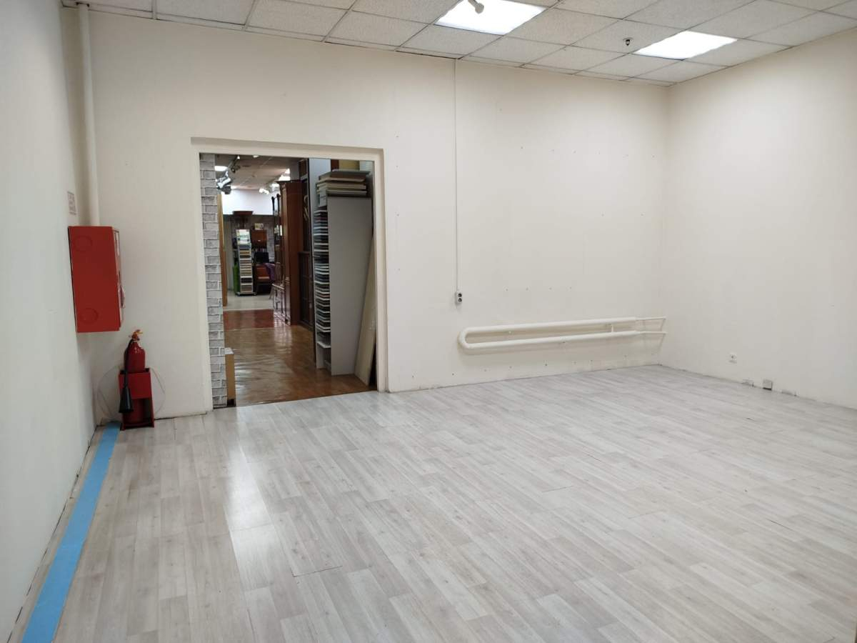Сдам в аренду помещение свободного назначения 28.2 м.кв.