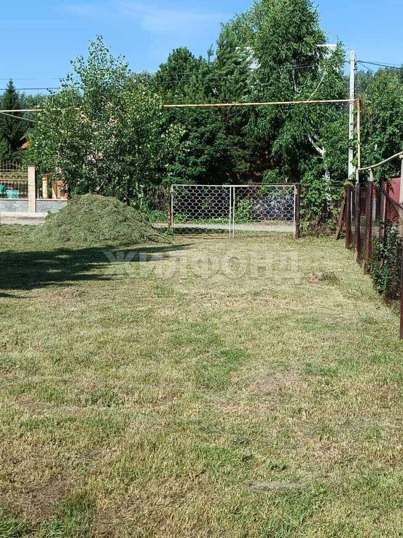 Продам земельный участок 530 м.кв.