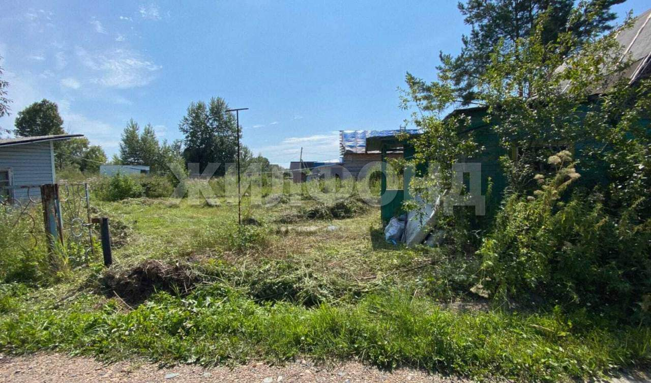 Продам земельный участок 750 м.кв.