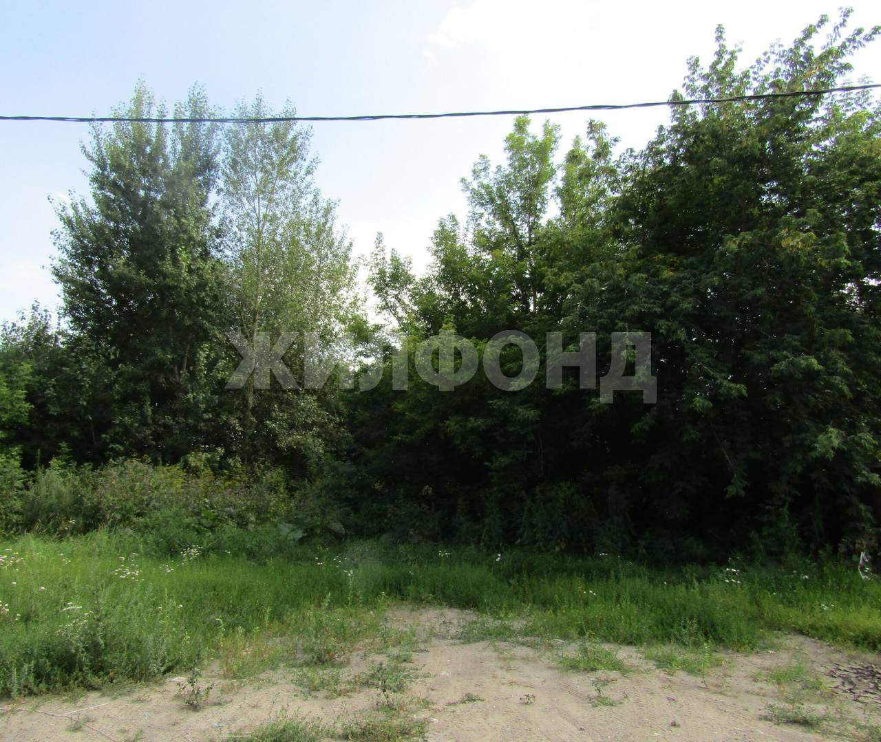 Продам земельный участок 630 м.кв.