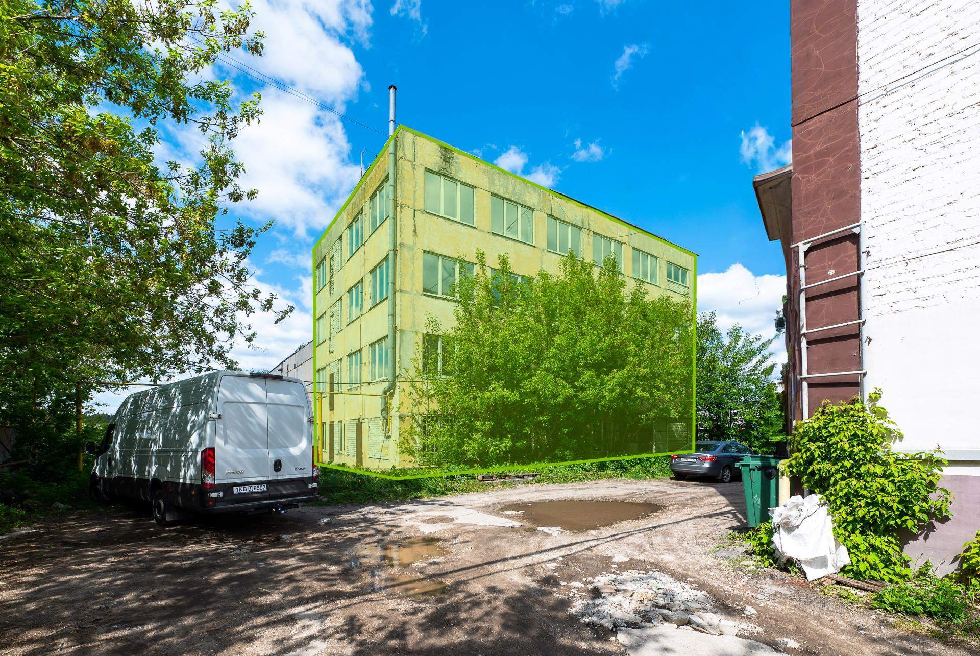 Продам торговое помещение 878.7 м.кв.