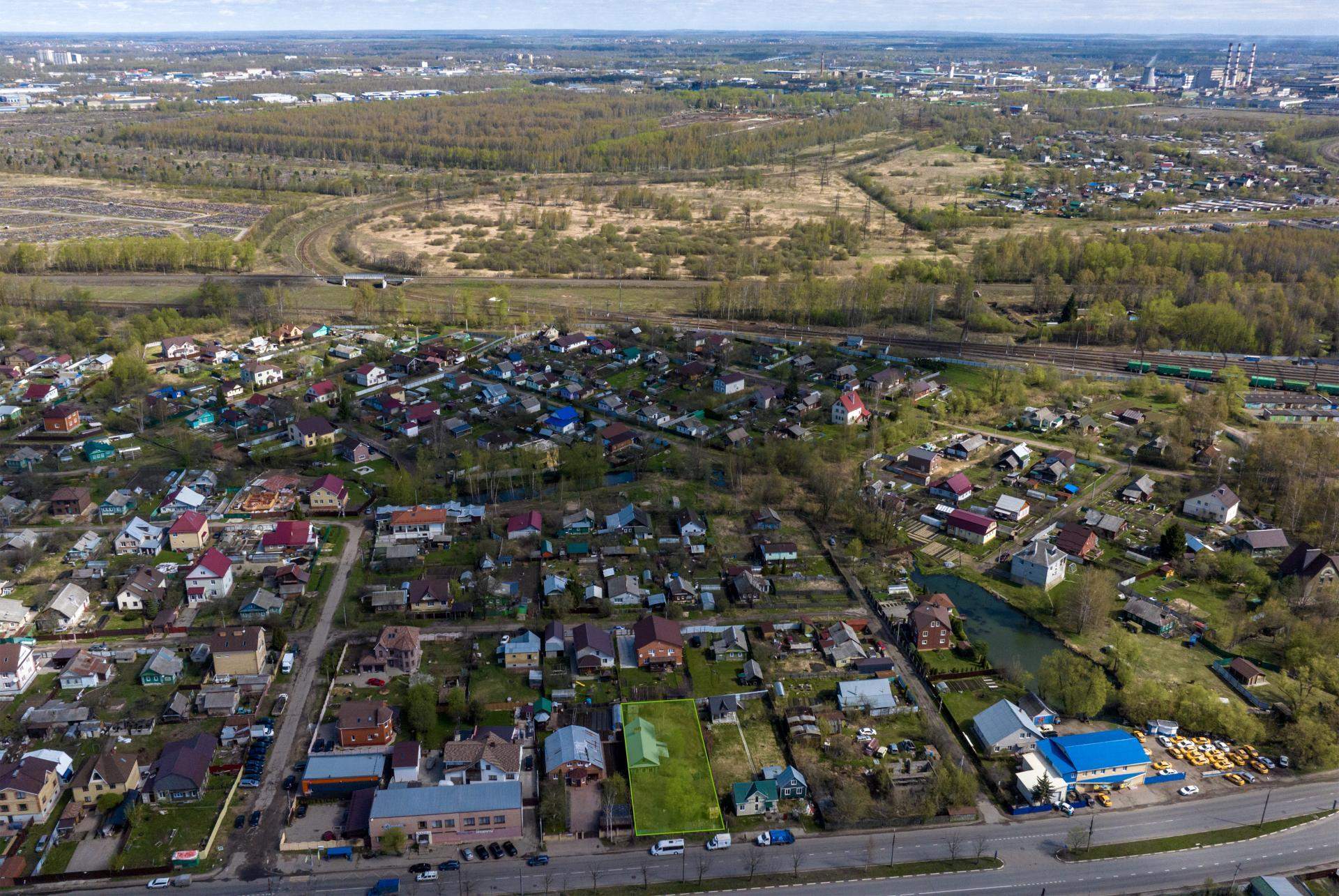 Продам земельный участок 996 м.кв.