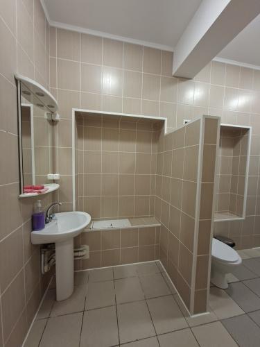 Продам помещение свободного назначения 103.2 м.кв.