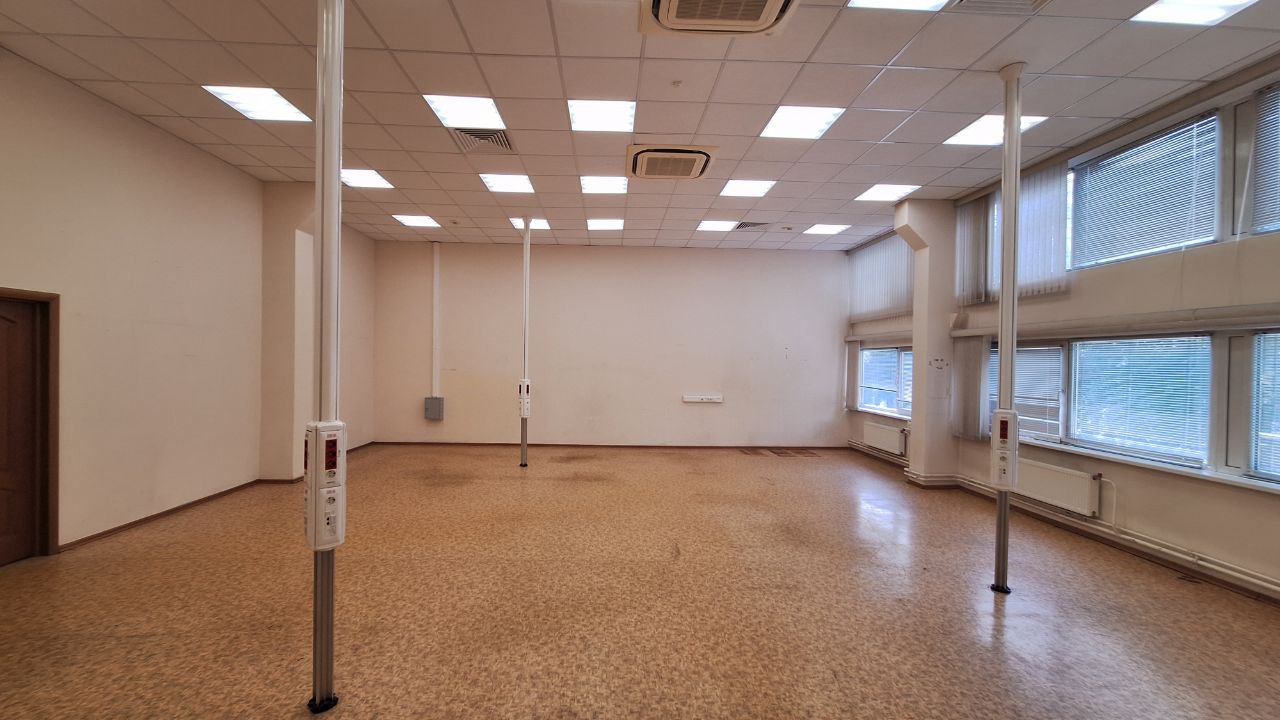 Сдам в аренду офис 99.9 м.кв.