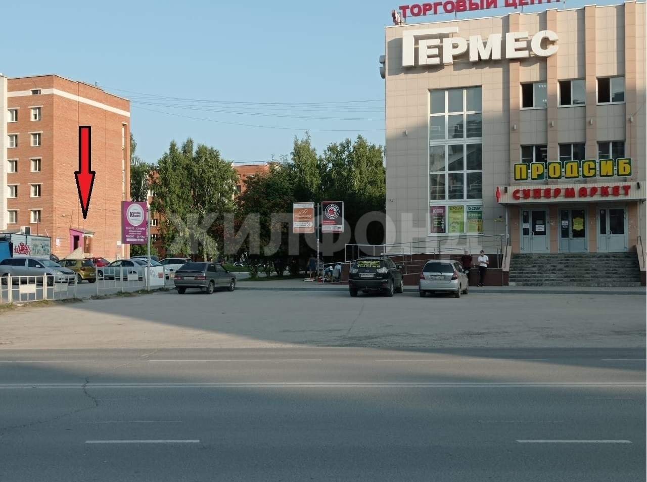 Продам магазин 100 м.кв.