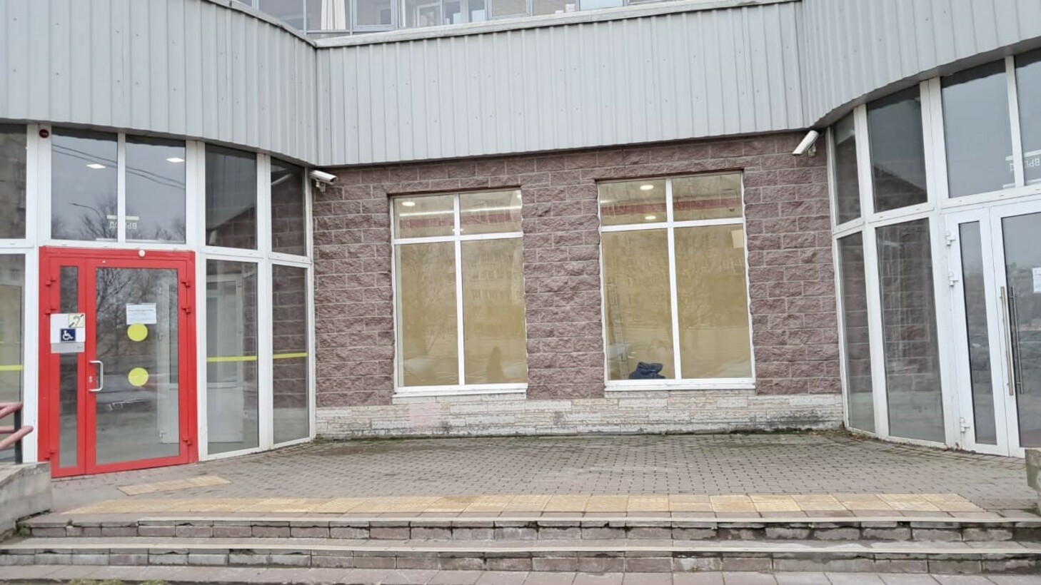 Помещение свободного назначения на продажу в Санкт-Петербурге, Дунайский проспект, 31к1 литера А фото №1