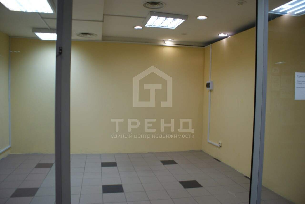 Продам магазин 17.7 м.кв.