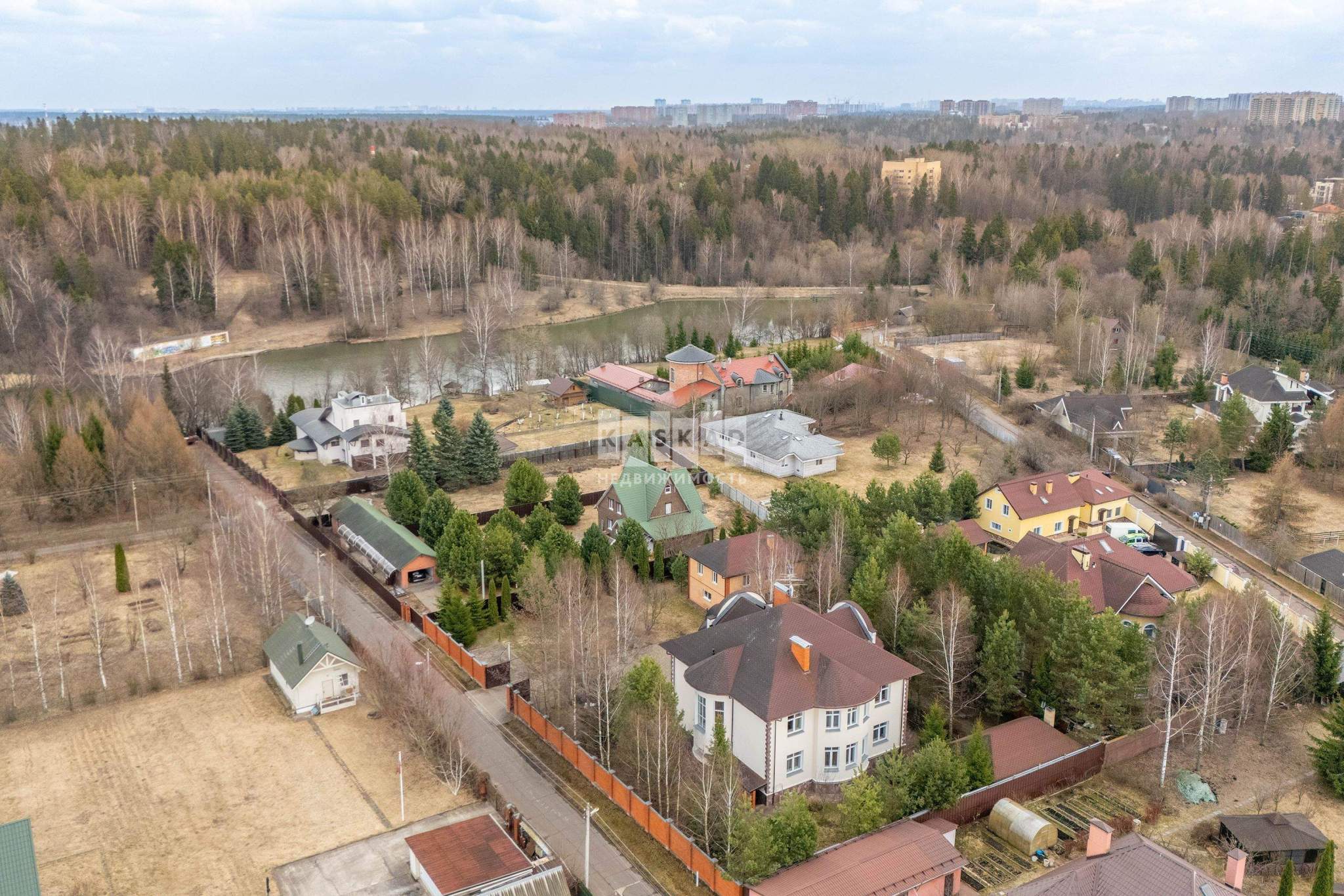 Дом на продажу в Елино, Торговая улица, влд19стр19 фото №2
