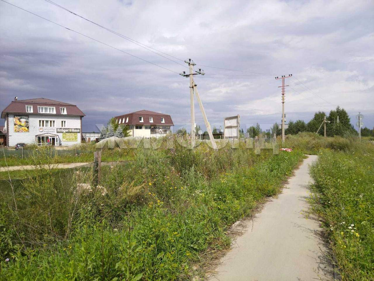 Продам земельный участок 5000 м.кв.