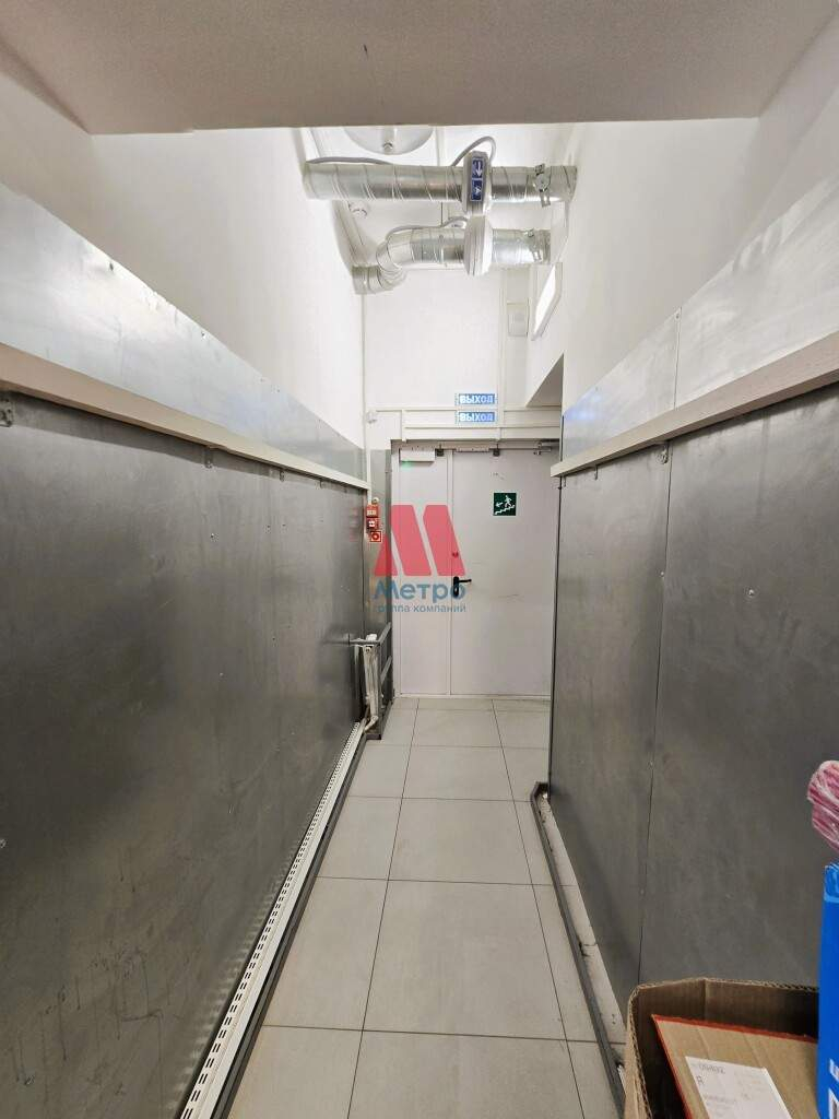 Фото: Торговое помещение 260 м2 в аренду test