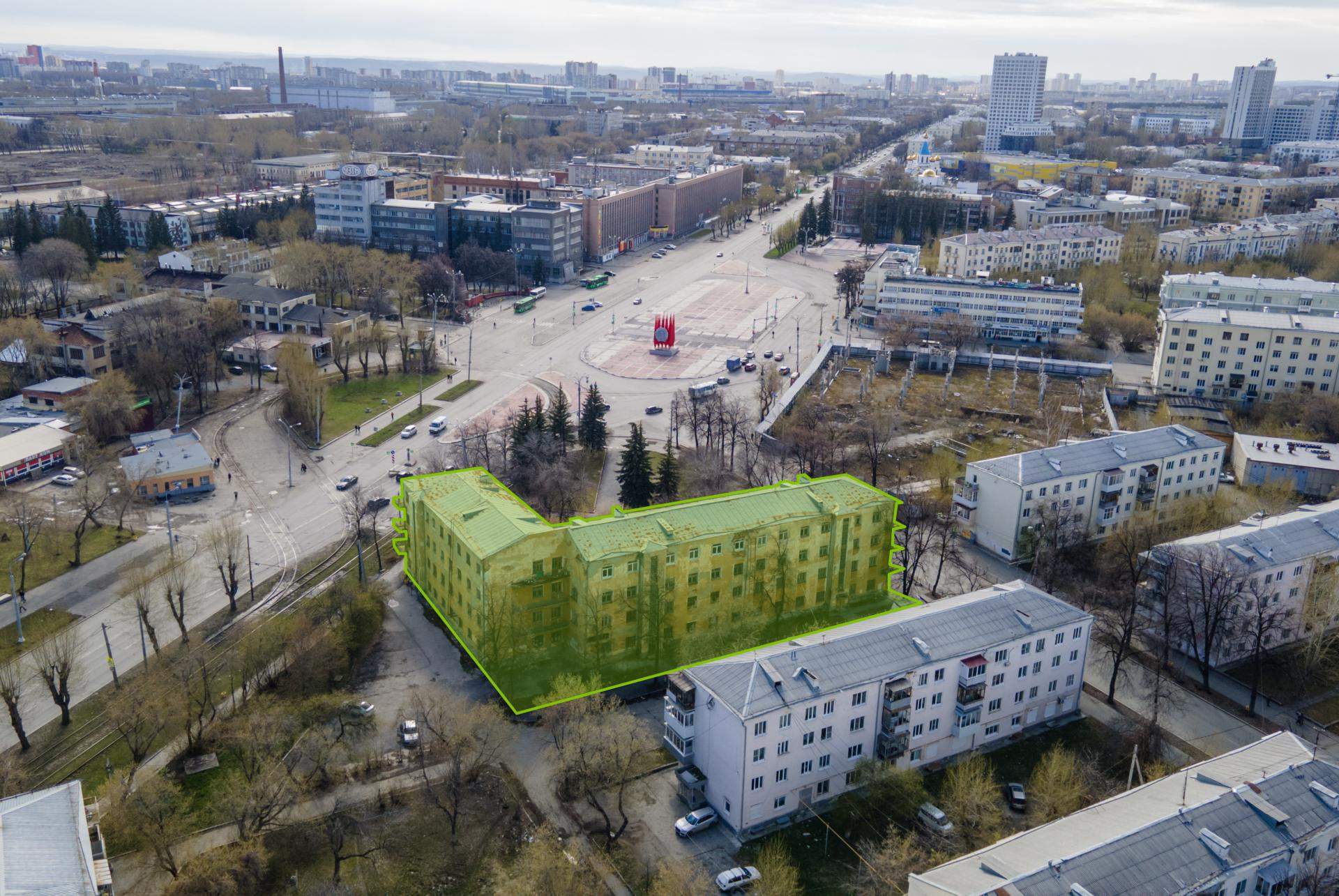 Продам торговое помещение 3548.6 м.кв.