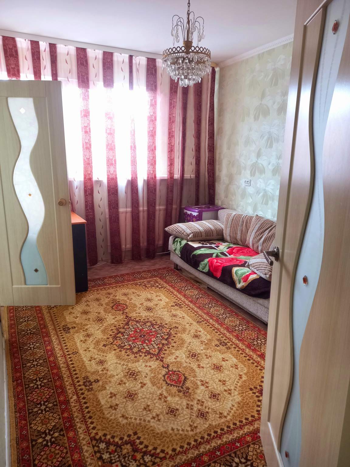 Квартира в аренду в Новом Уренгое, Ленинградский проспект, 3 фото №0
