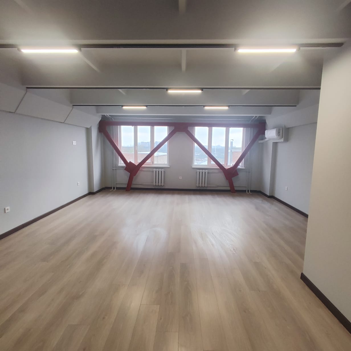 Сдам в аренду офис 142.8 м.кв.