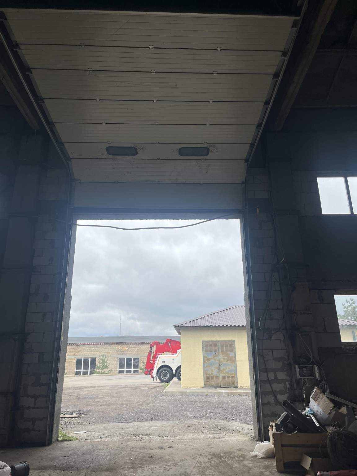 Сдам в аренду склад 1500 м.кв.