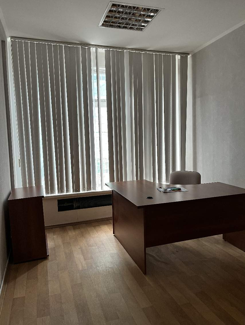 Продам офис 3878.1 м.кв.