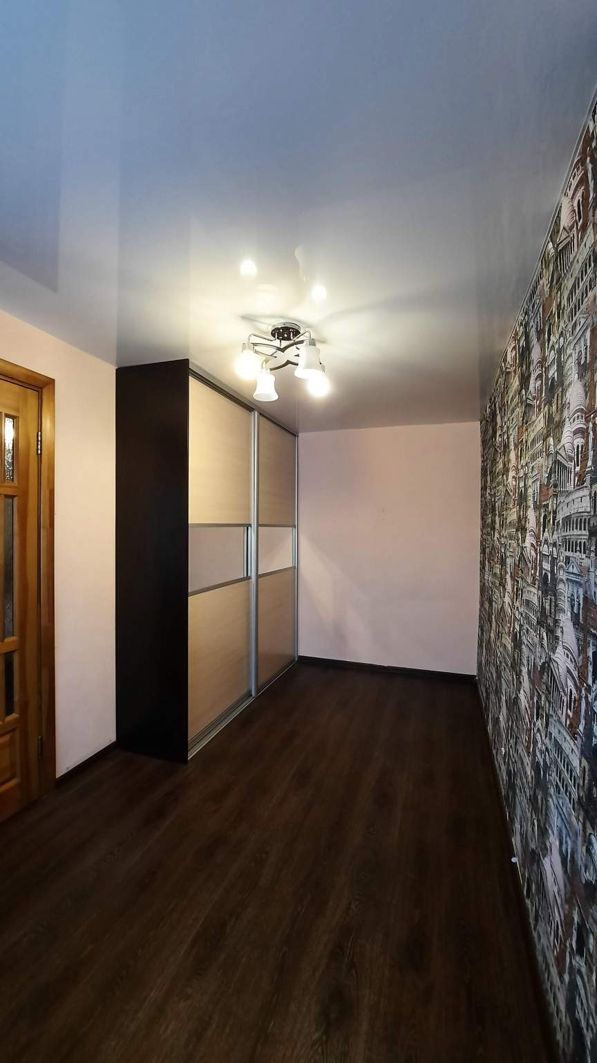 Квартира в аренду в Волгограде, Депутатская улица, 13 фото №11