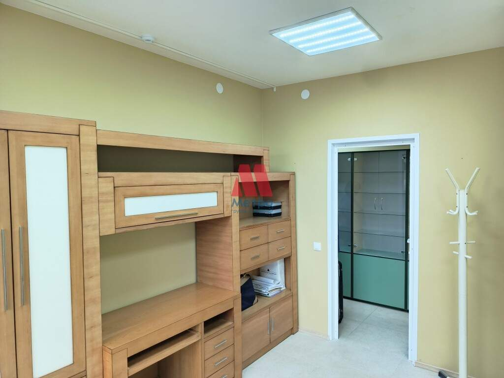 Сдам в аренду офис 15.5 м.кв.
