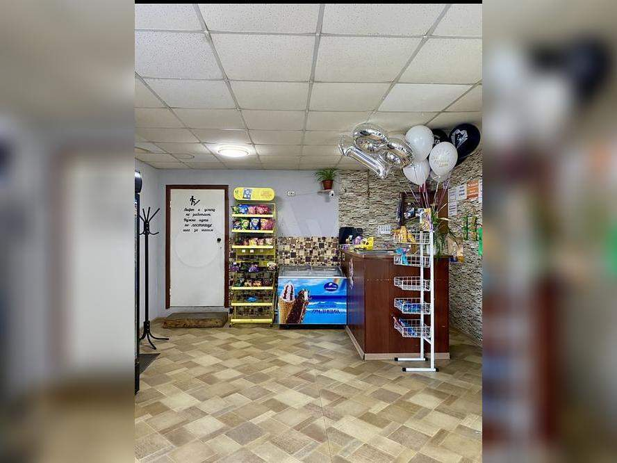 Продам торговое помещение 299.4 м.кв.